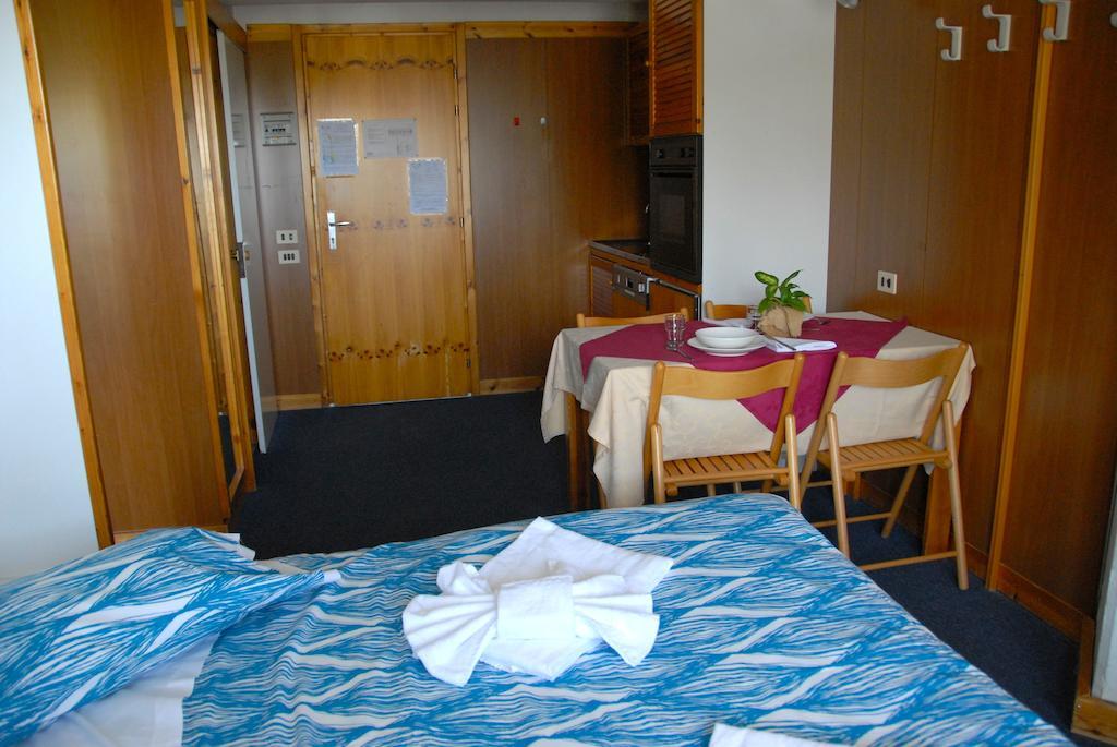 Residence Il Vigo Di Marilleva Quarto foto